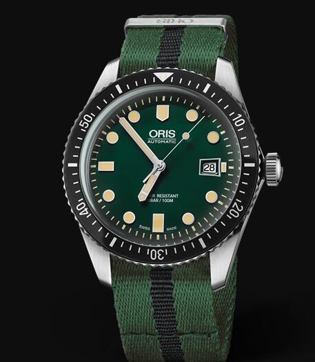 Oris Divers Sixty Five 42mm 01 733 7720 4057-07 5 21 25FC Replica Watch